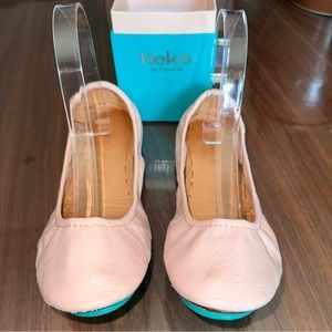 Tieks women’s Blush Pink Italian leather flats size7
